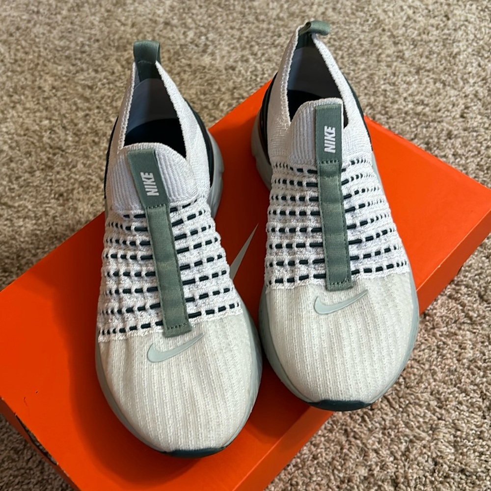 Nike react phantoms